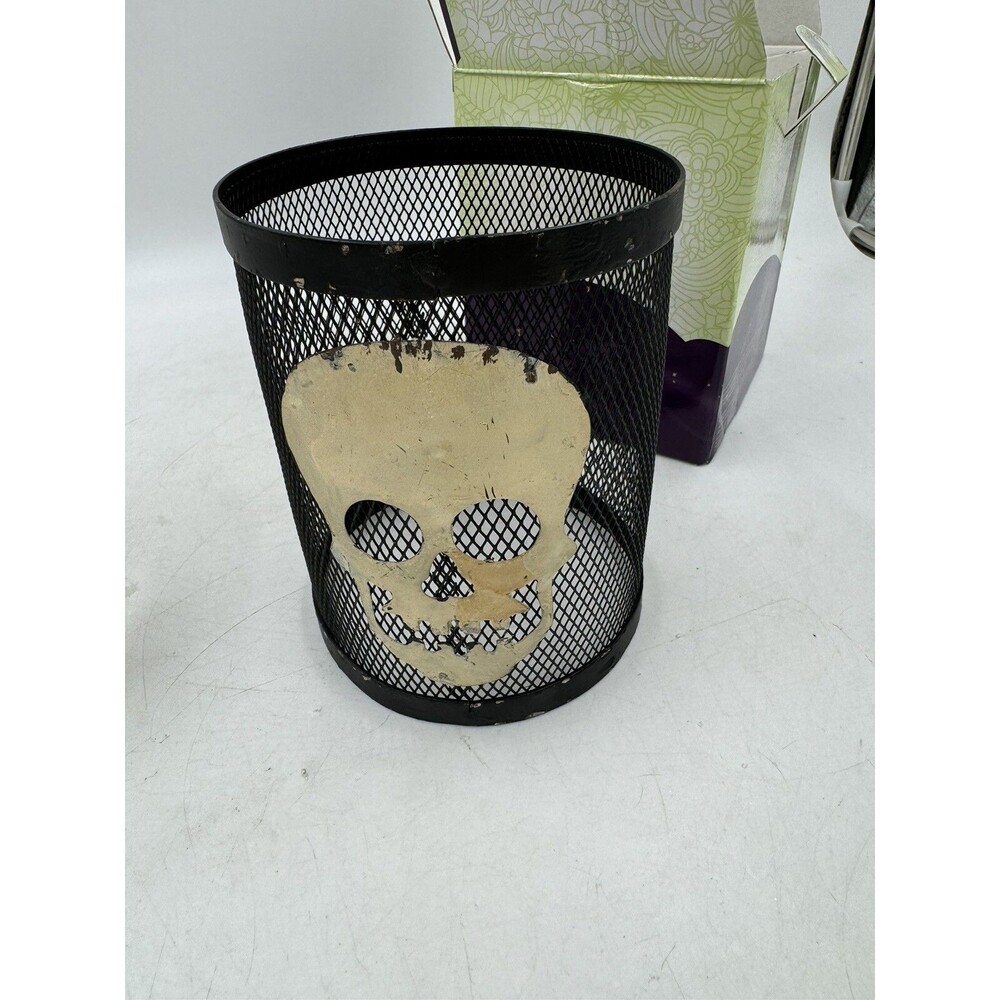Scentsy Warmer Wrap BONES Halloween Theme Skull Retired